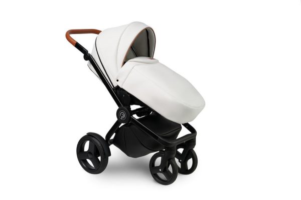 Детская модульная коляска Verdi Futuro 3 в 1 № 6 White Diamond Белый — изображение 4